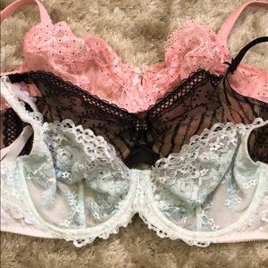 3 pack Victoria Secret bras 34DD